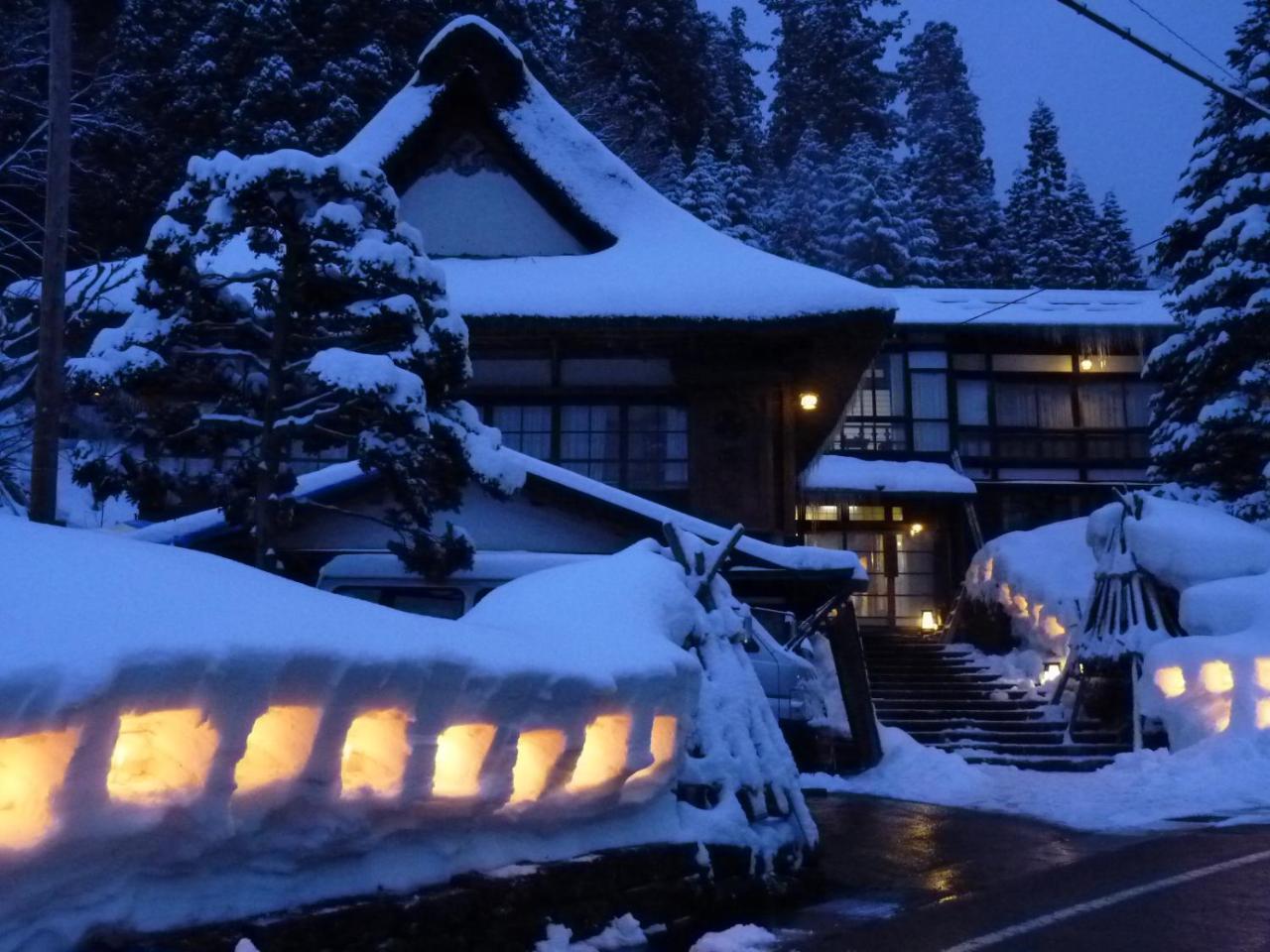 Nishiya Hotel Yonezawa Exterior foto