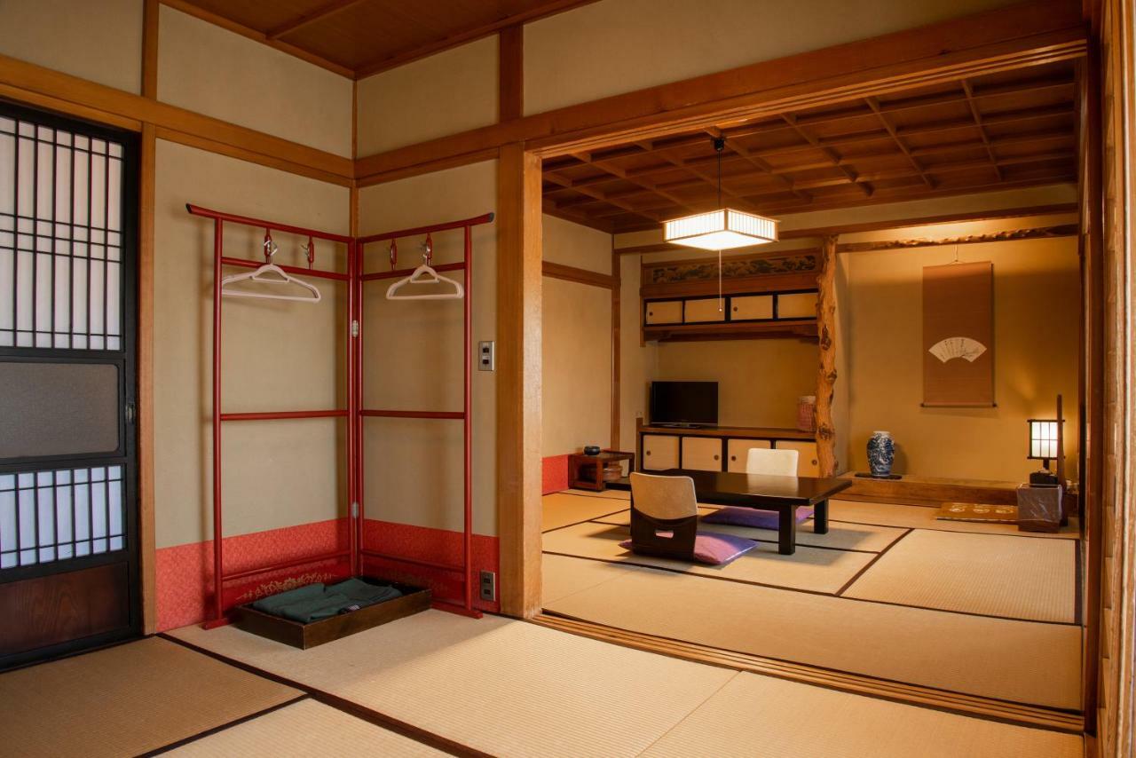 Nishiya Hotel Yonezawa Exterior foto