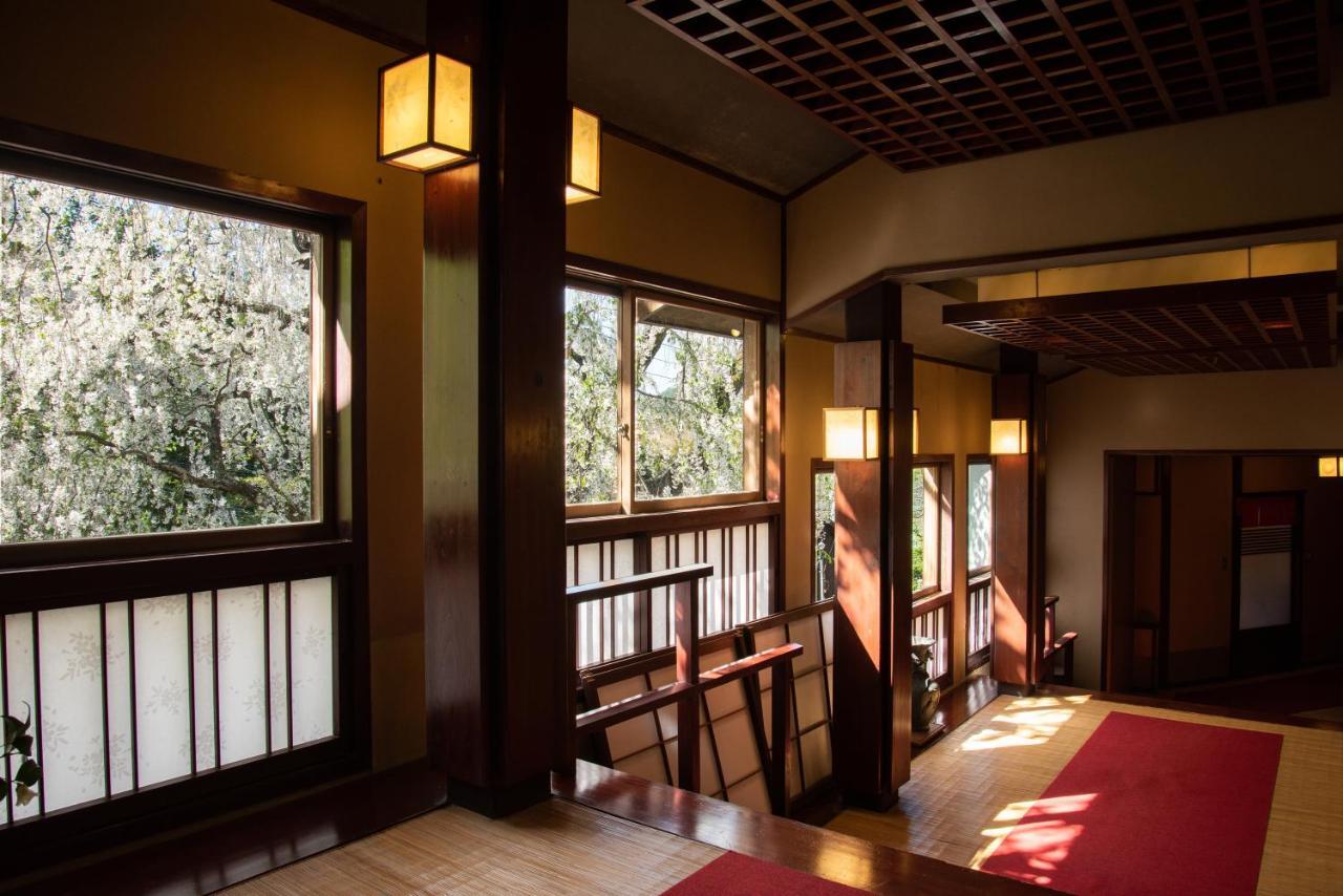 Nishiya Hotel Yonezawa Exterior foto