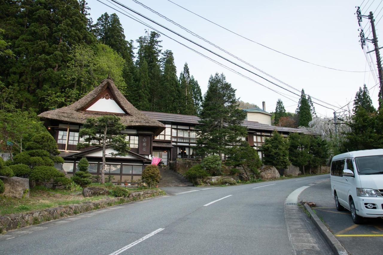 Nishiya Hotel Yonezawa Exterior foto
